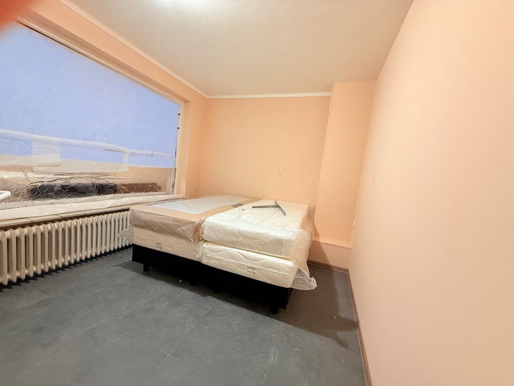 Bedrijfspand foto 16