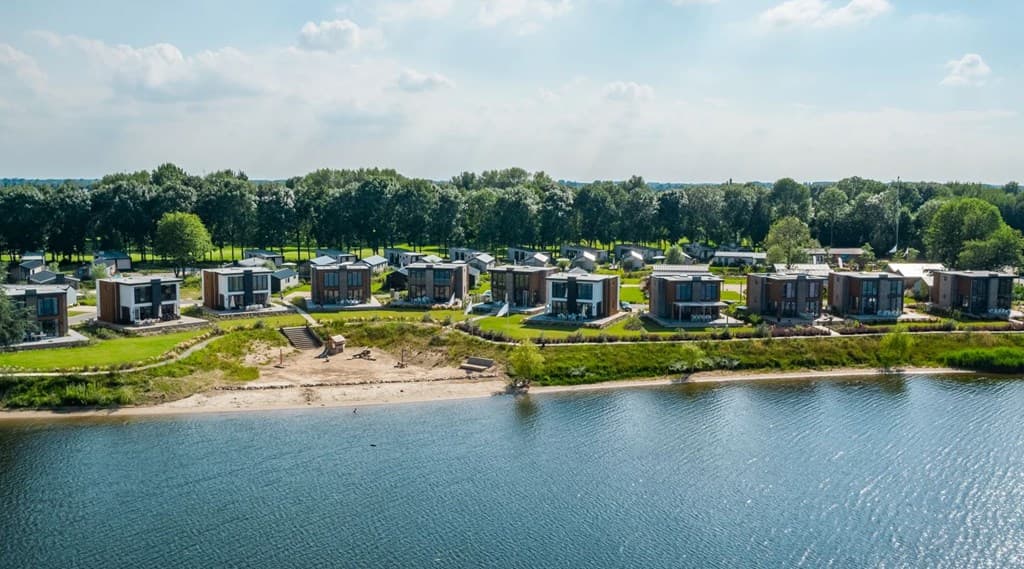 Vakantiepark aan de Maas foto 14